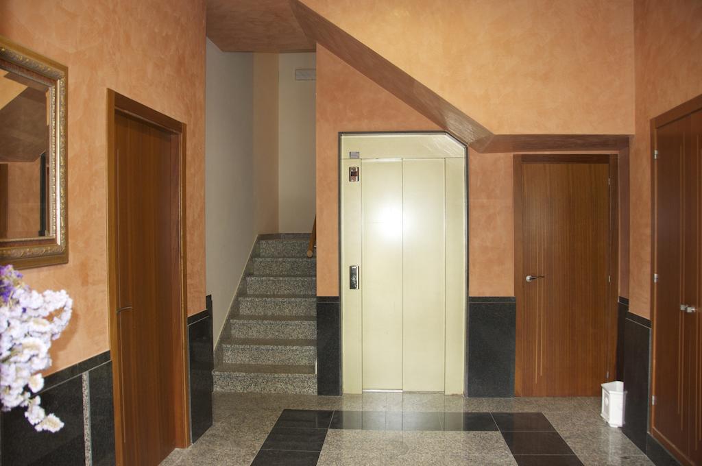 Pension Blasones Sarria Εξωτερικό φωτογραφία
