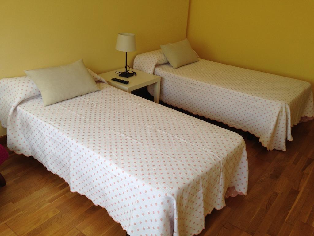 Pension Blasones Sarria Δωμάτιο φωτογραφία